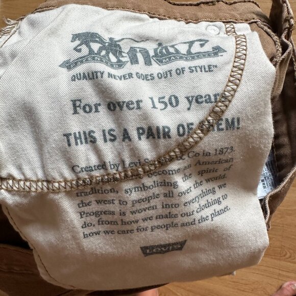 Levi's 502™ Taper Fit Men's Jeans - Otter Tan- 30x32 (1) - Picture 9 of 10